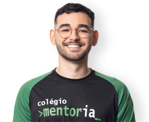 Estudante preparando-se para o vestibular no Colégio MentorIA